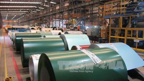 Thép Việt "chóng mặt" vì kiện phòng vệ