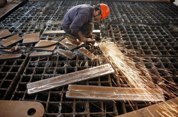Giá thép xây dựng hôm nay (8/9) vẫn đi lên sau phiên tăng mạnh nhất 3 tuần