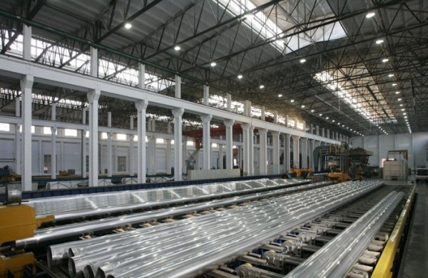 Giá thép xây dựng hôm nay (11/9) quay đầu giảm sau khi chạm đỉnh 2 tuần