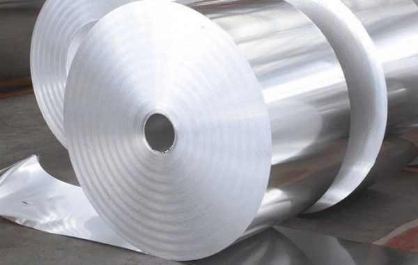 GIÁ THÉP CUỘN CÁN NÓNG HRC NHẬP KHẨU VÀO VIỆT NAM LIÊN TỤC GIẢM