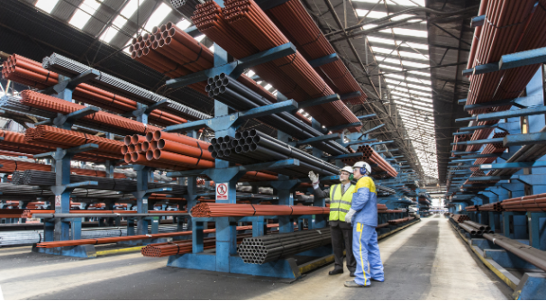 NGÀY 24/2: GIÁ SẮT THÉP GIẢM NHẸ TRÊN SÀN THƯỢNG HẢI, TRONG NƯỚC ỔN ĐỊNH